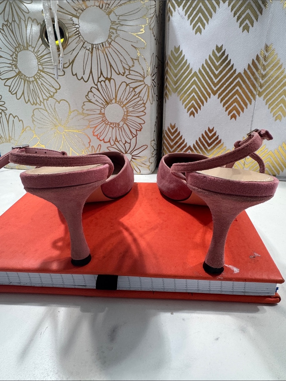 Zara French Style Women’s Dusty Rose Suede Pointed-Toe Slingback Heels - Picture 3 of 8